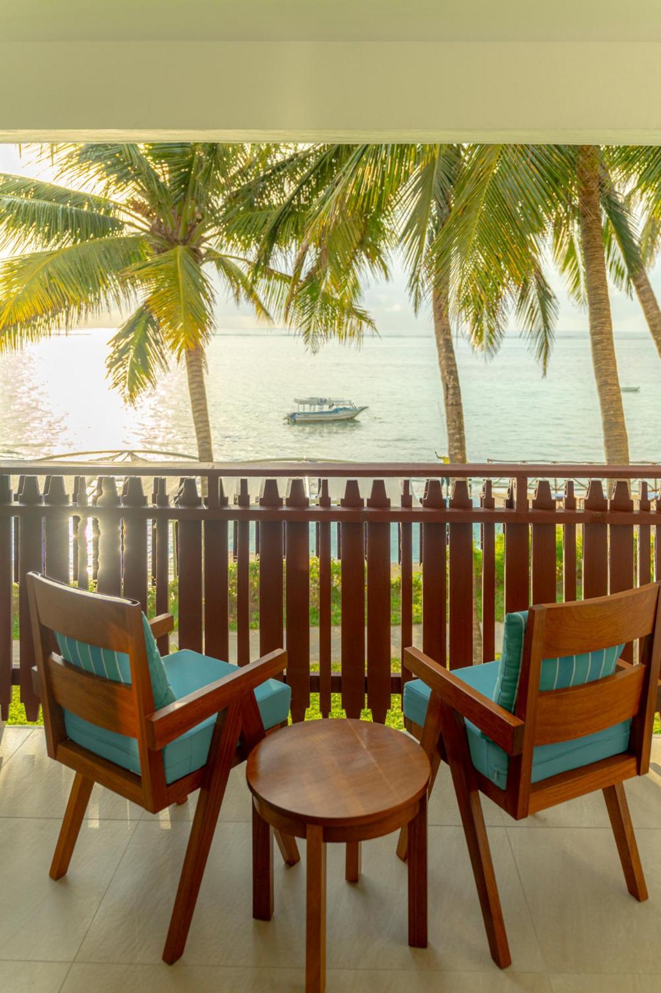 Voyager Beach Resort Момбаса Екстериор снимка