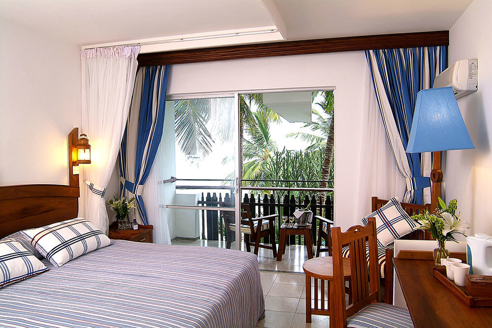 Voyager Beach Resort Момбаса Стая снимка